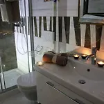 Joy4you Near And Center Apartamento Split